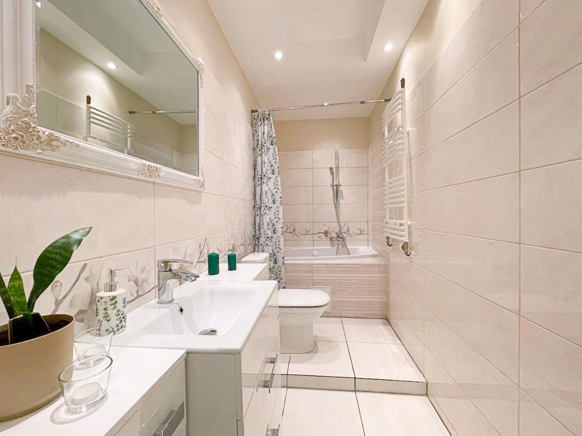 Apartament Stary Zdroj Wałbrzych Zewnętrze zdjęcie